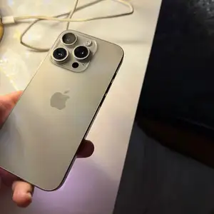 Apple iPhone 15 Pro, 128 gb, Natural Titanium, Душанбе