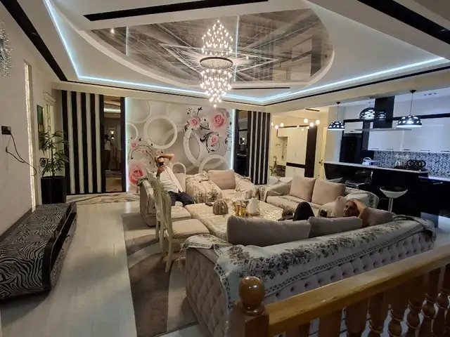4-комн. квартира, 3 этаж, 200м², Алфемо, Душанбе