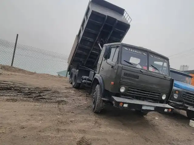 Самосвал Камаз, 1984, Душанбе