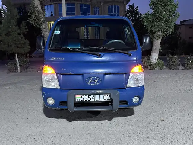 Бортовой автомобиль Hyundai Porter 2, 2009, Спитамен
