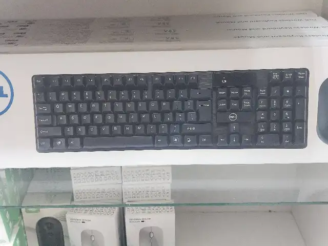 Kлавиатура и мышка Dell, Душанбе