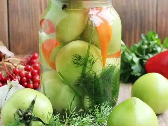 Маринованные помидоры, Худжанд