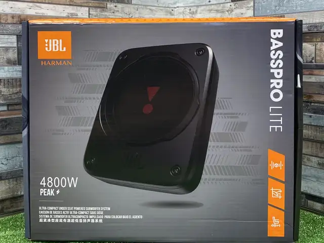 Сабвуфер под сиденье JBL BassPro Lite, Худжанд