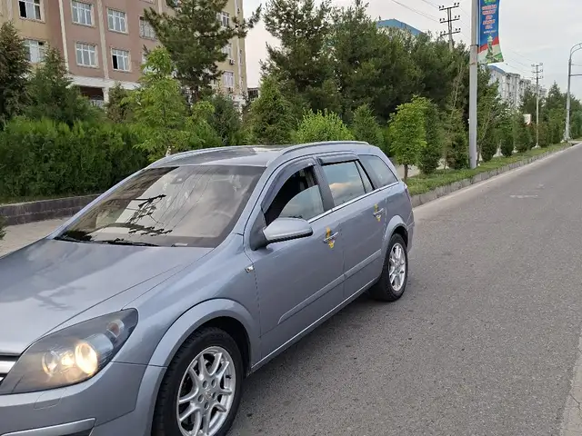 Opel Astra H