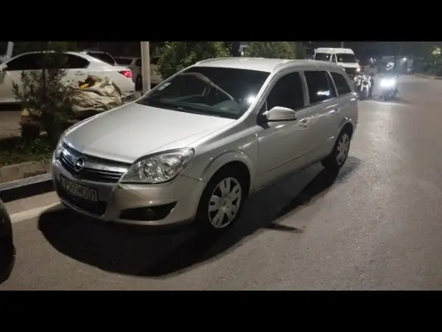 Opel Astra H