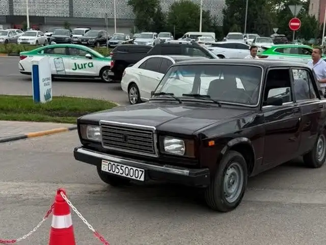 Lada (ВАЗ) 2107