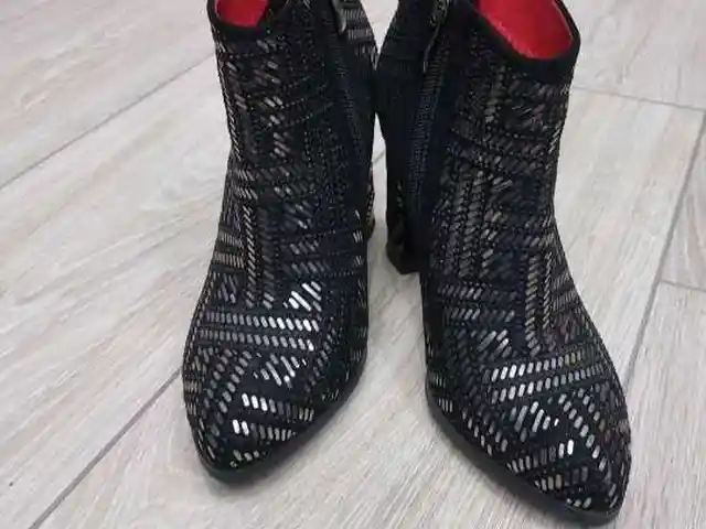 Сапоги, Душанбе