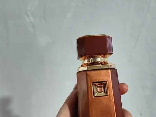 Духи Liquid Brun, Худжанд