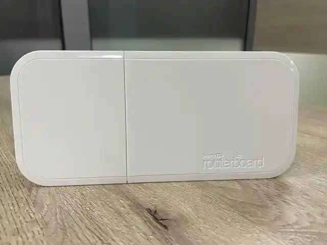 Точка доступа MikroTik wAP ac LTE kit, Душанбе