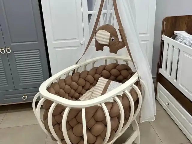 Колыбель, Душанбе