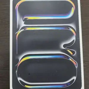 Планшет Apple iPad pro 11 M5 5G, Худжанд