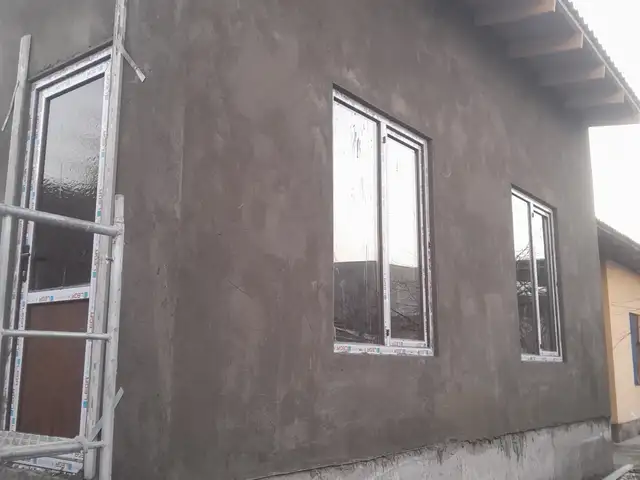 Услуга штукатурщика, Худжанд