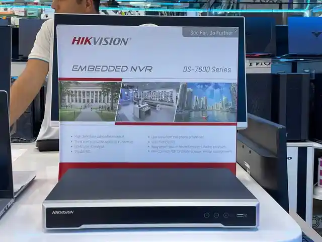 База видеорегистратор NVR Hikvision 32 порт DS-7632NI-K2, Худжанд