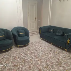 Диван с креслами, Душанбе