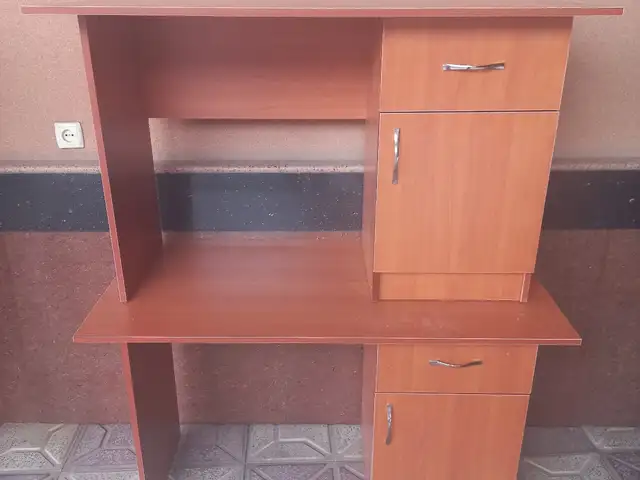 Стол, Хуҷанд