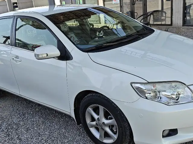 Toyota Axio