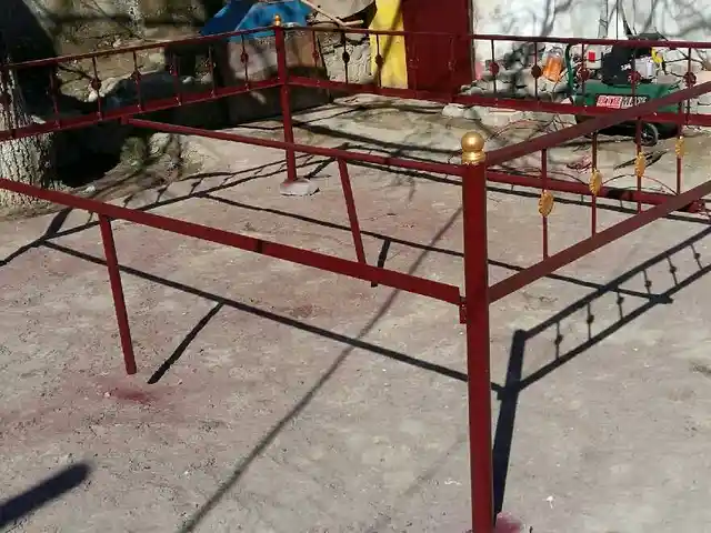Тапчан металлический, Душанбе