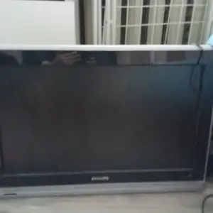 Плоский телевизор LG 32, Душанбе