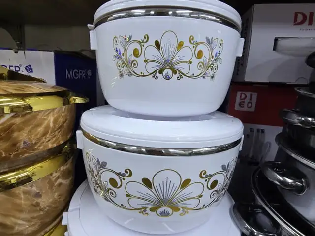 Набор кастрюль, Худжанд