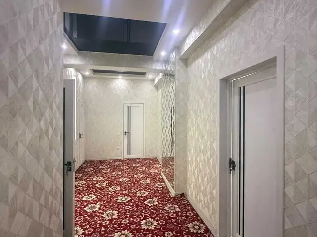 3-комн. квартира, 13 этаж, 98м², Шохмансур Гранд Отель, Душанбе