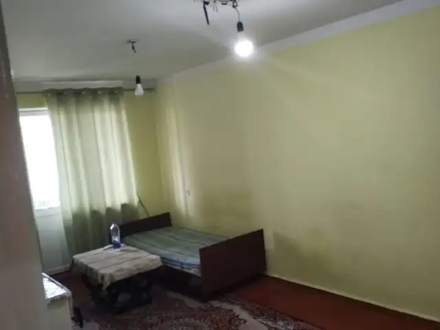 1-комн. квартира, 4 этаж, 29 м², 33мкр, Хуҷанд