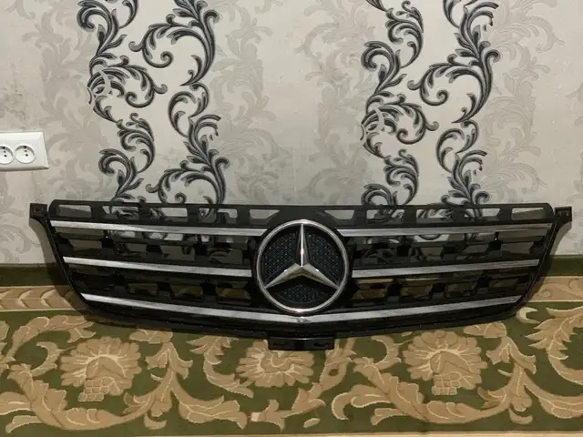 Решетка бампера от Mercedes-Benz ML class, 2015, Душанбе