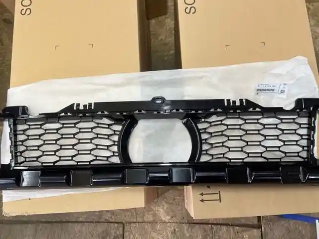 Решетка переднего бампера bmw g12, Душанбе