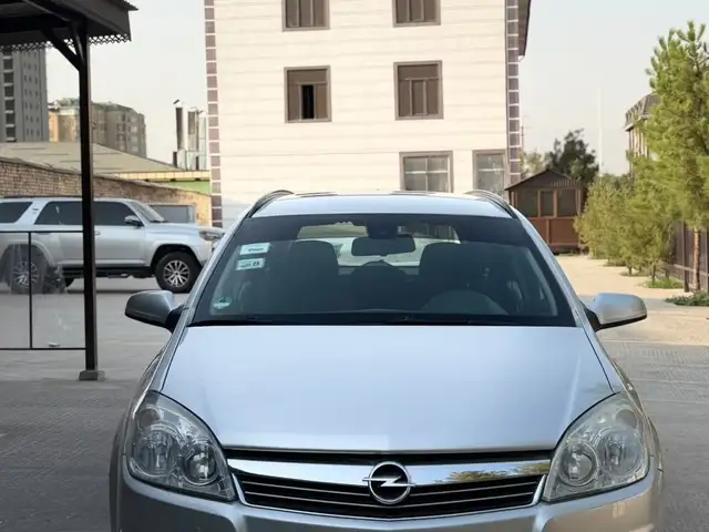 Opel Astra H