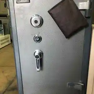 Сейф 80, Душанбе