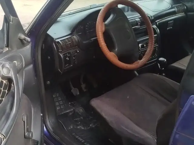 Opel Astra F