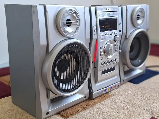 Музыкальный центр LG, Душанбе
