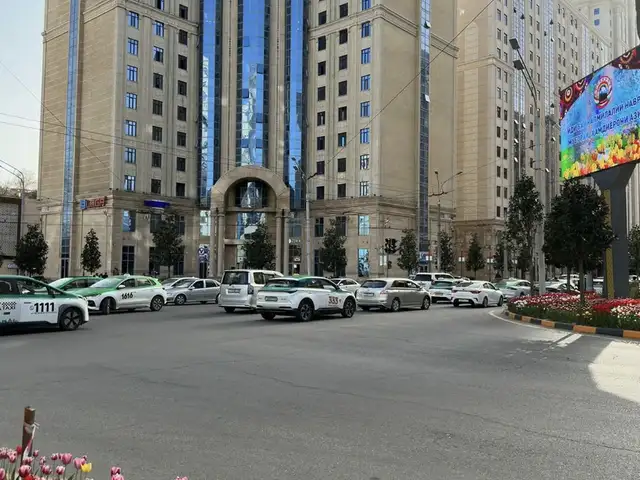 2-комн. квартира, 8 этаж, 51м², Шохмансур, Душанбе