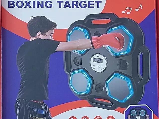 Музыкальный груша, Душанбе