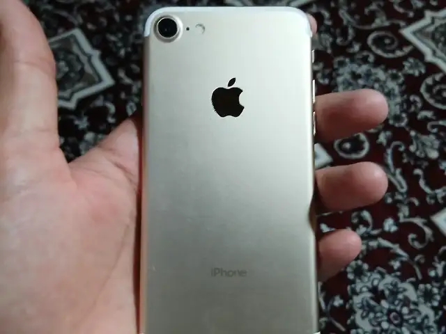 Apple iPhone 7, 64 gb, Варзоб