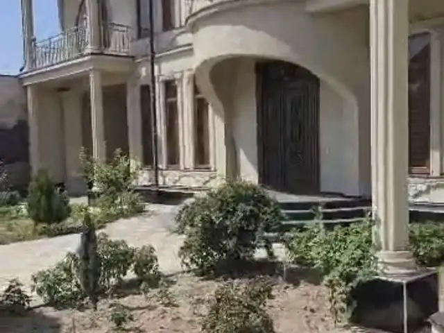 6-комн. квартира, 2 этаж, 300 м², Гайи пушти Балх, Душанбе
