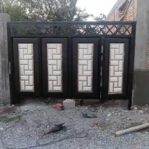 Ворота, Душанбе