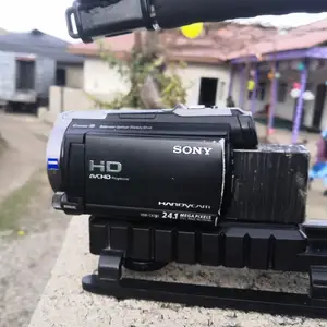 Видеокамера Sony Handycam, Вахдат