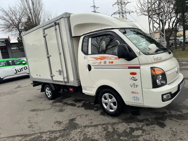 Бортовой автомобиль Hyundai Porter 2015, Душанбе - 3