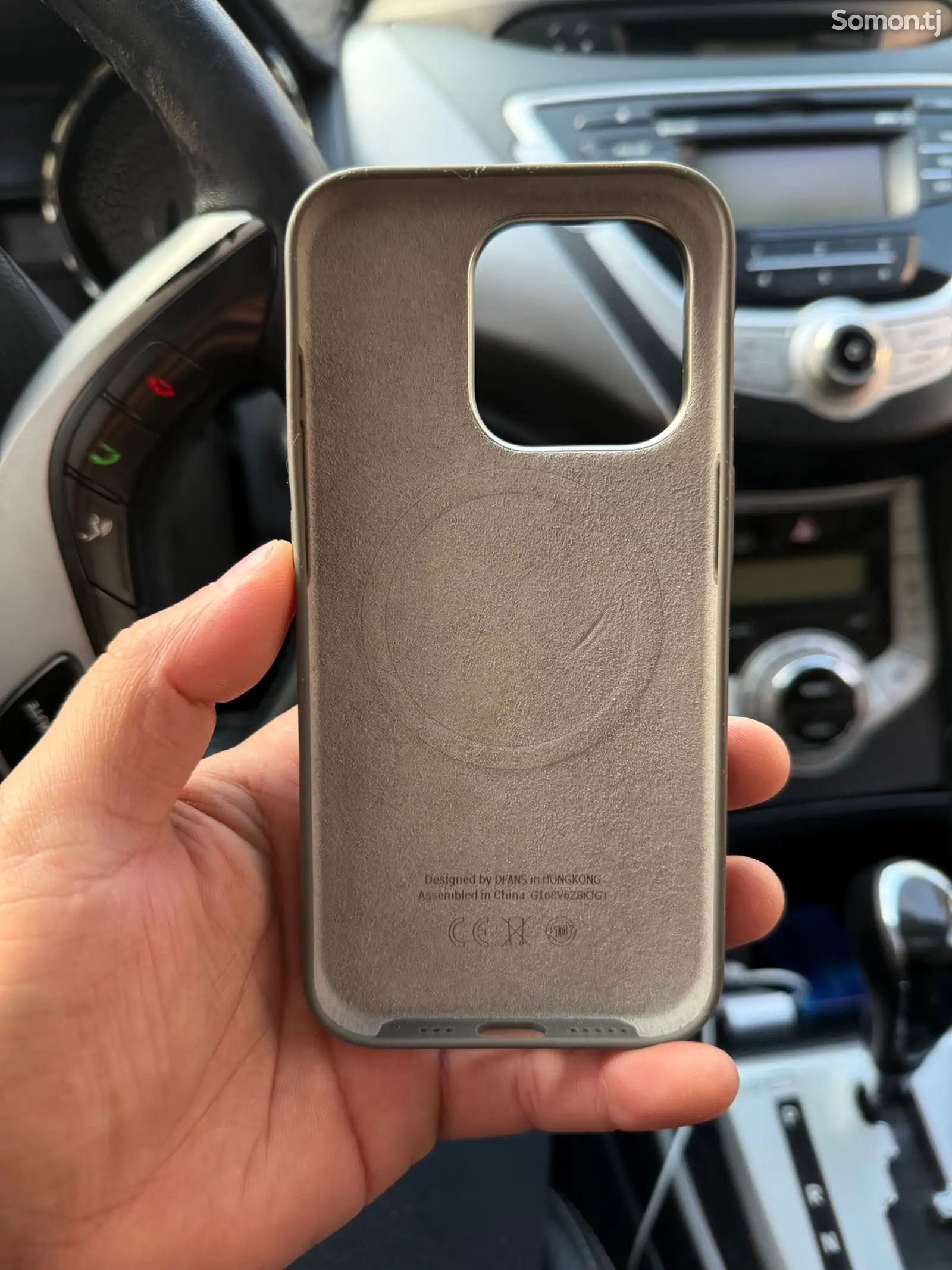 Чехол от iPhone 15 Pro-2