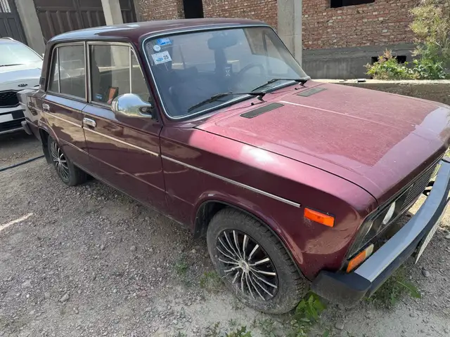 Lada (ВАЗ) 2106