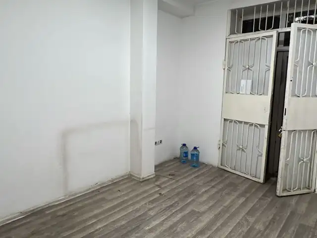 Помещение под магазин / салон, 20м², парк айни, Душанбе