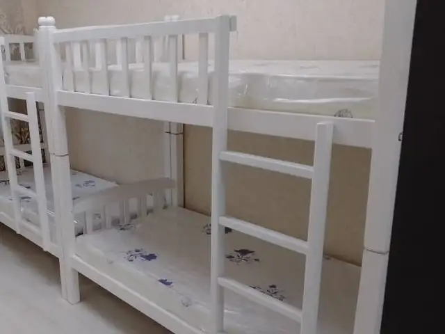 Двухъярусная кровать, Душанбе