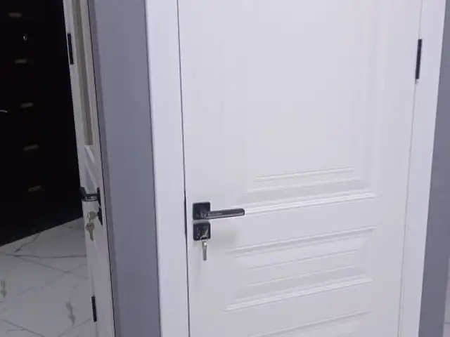Дверь, Душанбе