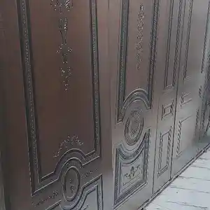 Дверь, Душанбе
