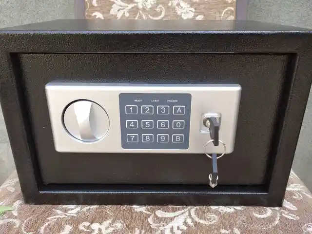 Сейф 20ЭК, Душанбе