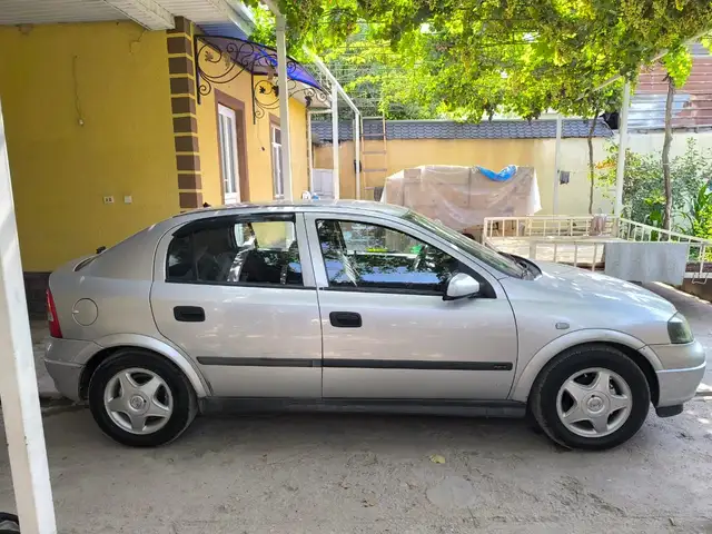 Opel Astra G