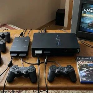 Игровая приставка Sony PlayStation 2 +8 геймпадов и игра, Хуҷанд