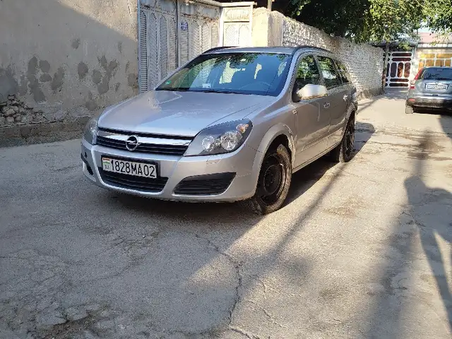 Opel Astra H
