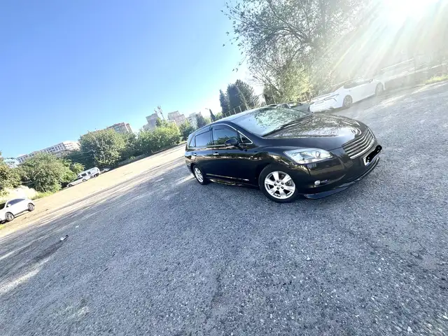 Toyota Mark X ZiO