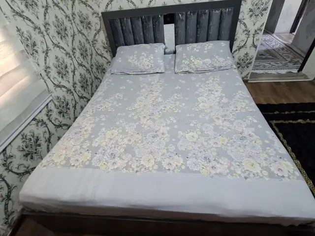 Кровать без матраса, Душанбе